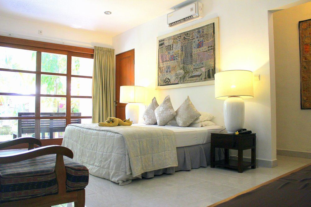 Bali Mystique Hotel & Apartment Семіньяк Екстер'єр фото