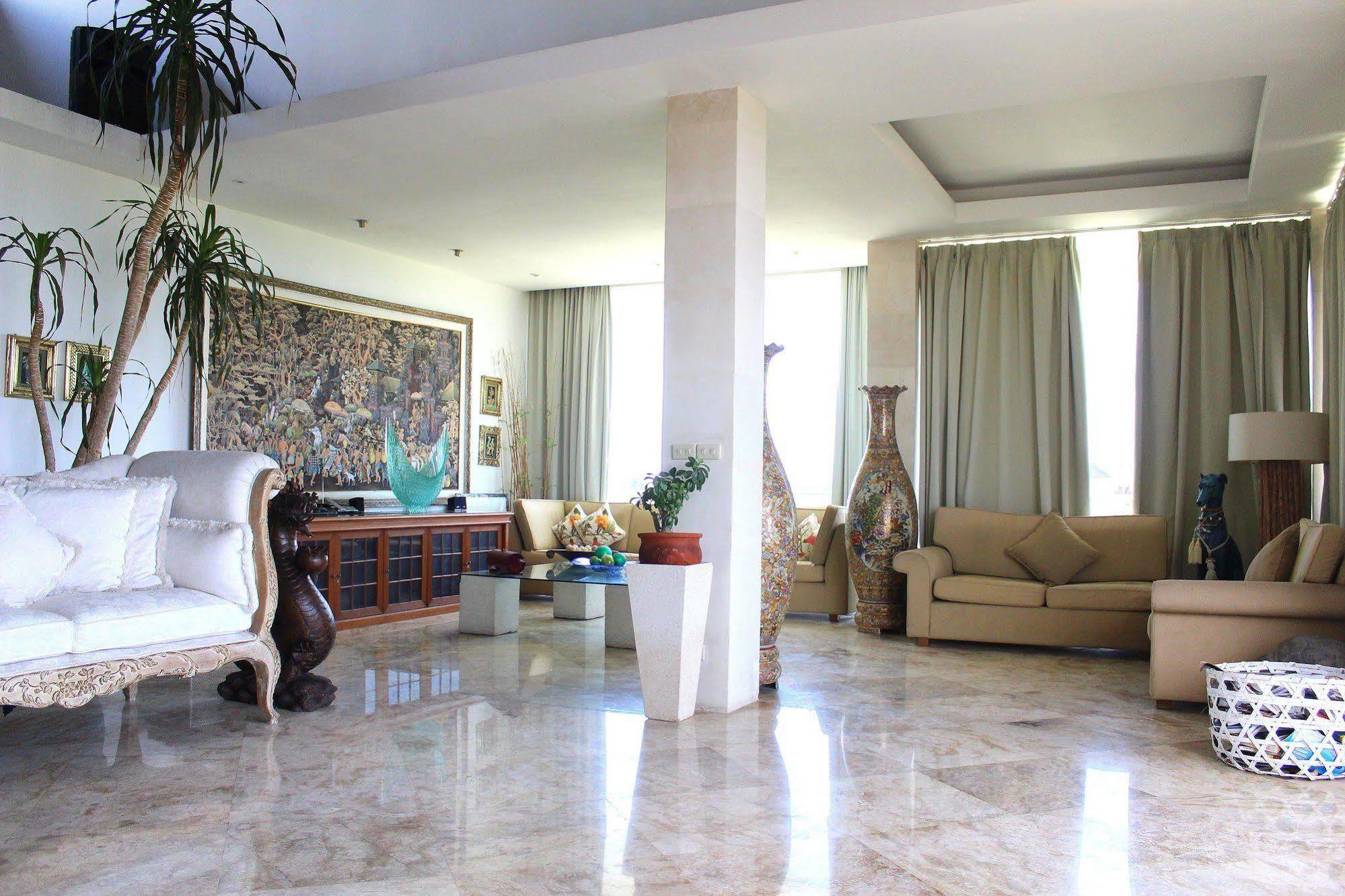 Bali Mystique Hotel & Apartment Семіньяк Екстер'єр фото